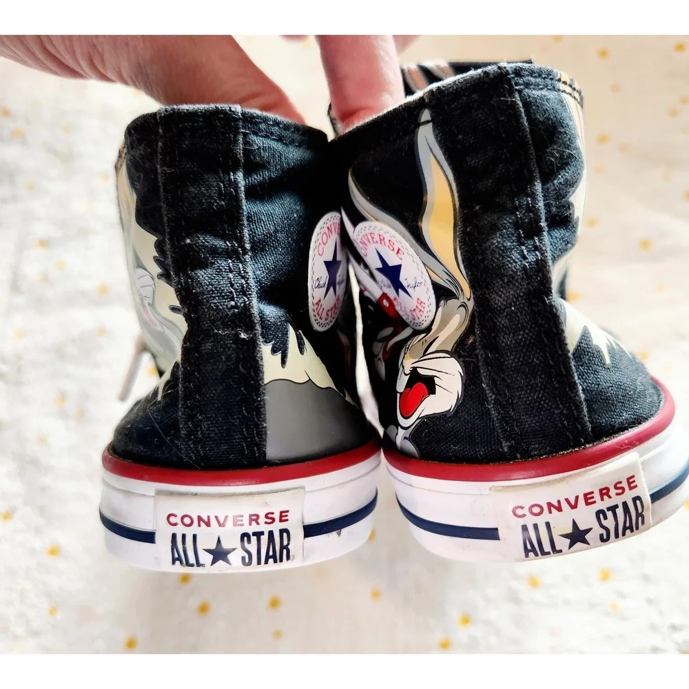 Converse x Bugs Bunny Looney Tunes 100 years HI Top‎ Shoes 9c